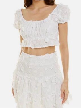 Host and Var White Floral Mizu Crop Top